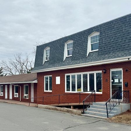 Summerside Motel&Cottages Esterno foto